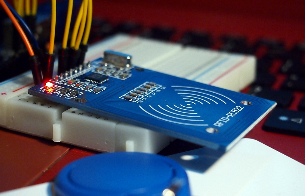 Controle de Acesso usando Leitor RFID com Arduino - MakerHero